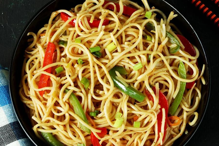 Hakka Noodles